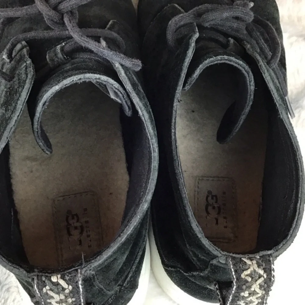 UGG Dustin‎ Suede Leather Lace-Up Black Men's  Chukka Boots Size 10